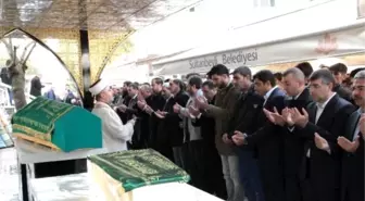 AK Parti'li Çonkar: 'Ak Parti'ye Ciddi Anlamda Bir Akış Oluyor'