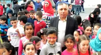 Suriyeli Öğrencilere 'Osmanlı Ortak Değerimiz' Yazılı Ders Kitabı