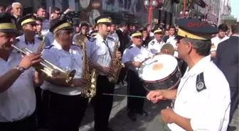 Mersin'de Sandık Çağrısı Yaptı