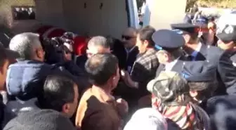 Sivas - Kazada Ölen Polis Memuru, Gürün'de Toprağa Verildi