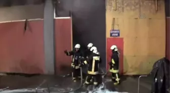 Denizli'de Tekstil Fabrikasında Yangın: 1 Ölü