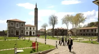 Diyarbakır'da Müzeler ve Örenyerleri