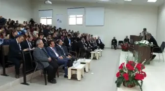 Araştırmacı-yazar Sadık Albayrak Omü'de