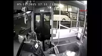Ereğli'de Halk Otobüsünün Çarptığı Liseli Yaralandı
