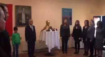 Büyük Önder Atatürk'ü Anıyoruz