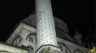 Caminin Avizelerini Tamir Eden Elektrikçi Kubbeden Düşüp Öldü