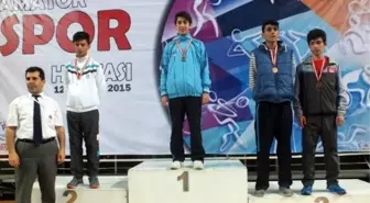 Kağıtsporlu Karatecilerden Serdivan'da Büyük Başarı