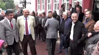 Milletvekilleri Mazbatalarını Alıyor