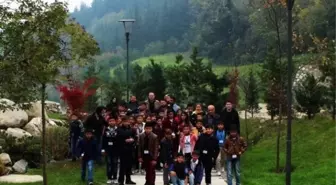 Roman Çocukların Yüzü Toplum Destekli Polislerle Gülüyor