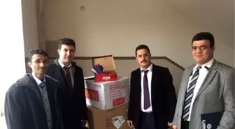 Nevşehir Ticaret Borsasından Öğrencilere Kışlık Mont Yardımı