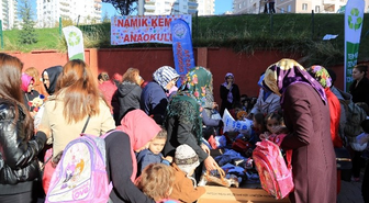 Anaokulu Öğrencilerine Anlamlı Pazar