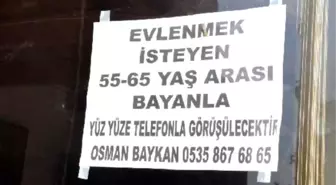 1 Aylık Dul Osman Dede, İş Yerine 'Evlenmek İstiyorum' İlanı Astı!