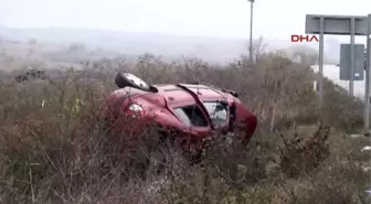 Edirne - Otomobil, Midibüse Çarptı 1 Ölü, 13 Yaralı