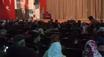 Engellilerin de Rol Aldığı Tiyatro Oyunu Sahnelendi