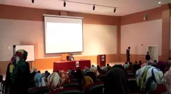 Dicle'de 'İslam Gençliği' Konulu Konferans