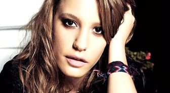 Serenay Sarıkaya, Küçük Hayranının Hayalini Gerçekleştirdi