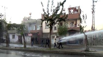 Ceyhan'da İzinsiz Yürüyüşe Polis Müdahale Etti