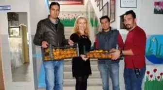 Kuşadası Belediyesi'nden Öğrencilere Vitamin Desteği