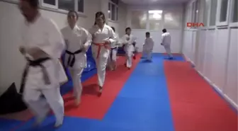 Tokat Görme Engelli Taha'nın Karate Azmi