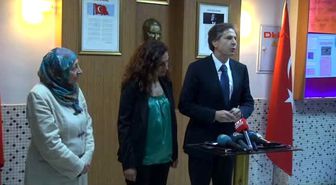Adana - ABD Dışişleri Bakan Yardımcısı Suriyeli Öğrencilere Kitap Dağıttı -1