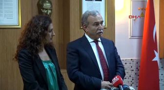 Adana - ABD Dışişleri Bakan Yardımcısı Suriyeli Öğrencilere Kitap Dağıttı -2