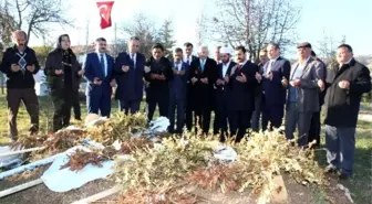 Kılıçdaroğlu Şehit Mezarını Ziyaret