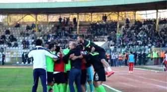 Sakaryaspor-Denizli Büyükşehir Belediyespor: 3-1