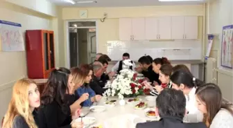 Fen Bilimleri Lisesi'nde Öğretmenler Günü Kutlaması