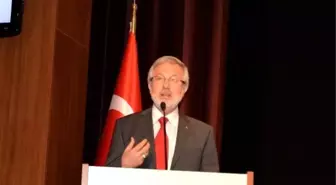 Rektör'den Öğretmen Adaylarına İdealistlik Çağrısı