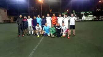 7 Aralık Futbol Turnuvası'nda Çeyrek Final Heyecanı