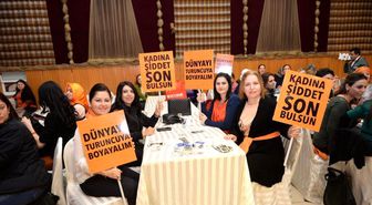 Turuncu Etkinlikte Kadınlar Matinesi