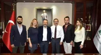 Dünya İkincisi Kuaförlerden Başkan Ataç'a Ziyaret