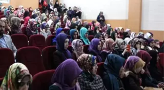 D.Ü'de 'İslam'da Gençlik ve Aile' Konferansı