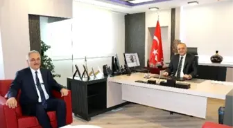 Gölmarmara'ya Hizmetler Yolda