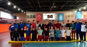 Sancaktepe Güreş Takımı Ligde Doludizgin