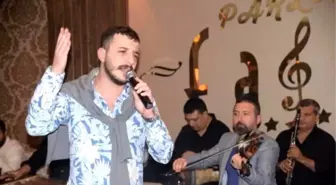 Ahmet Parlak şarkıları, Parlak'ın şarkıları rekor kırıyor