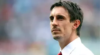 Valencia, Takımın Başına Gary Neville'ı Getirdi