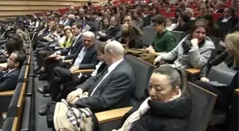 Dünyaca Ünlü Piyanist Helfgott, Ankaralı Hayranlarıyla Buluştu