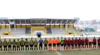 Bayburt Evinde Berabere Kaldı