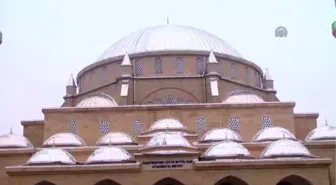 Kırgızistan'da Osmanlı Mimarisiyle Cami İnşası