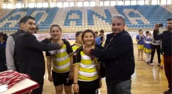 Adana'da Okullarası Yıldız Kızlar Futsal Müsabakaları