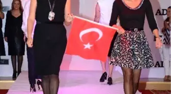 Kimsesiz Çocuklar Yararına Defile