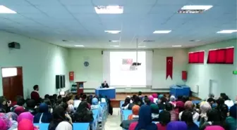 Lise Öğrencilerine Öğretmenlik Mesleği Tanıtıldı