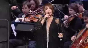 The Royal Philharmonic Orchestra'dan Sezen Aksu Yorumu -2