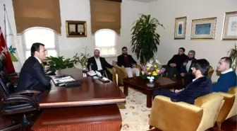 Filistinli Alimlerden Dündar'a Ziyaret