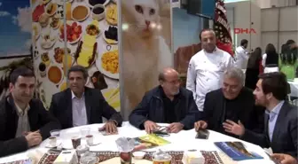 İzmir Hdp Milletvekillerinden İzmir'de Fuar Ziyareti