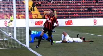 Eskişehirspor Boluspor'u 2-0 Yendi