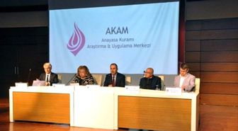 İnsan Hakları Günü Çerçevesinde İnsan Onuru Konferansı