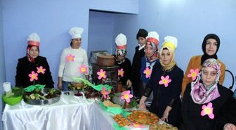 Öğrenci Velileri Yöresel Lezzetler İçin Yarıştı