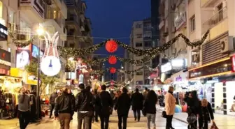 İzmir'de Yılbaşı Hareketliliği